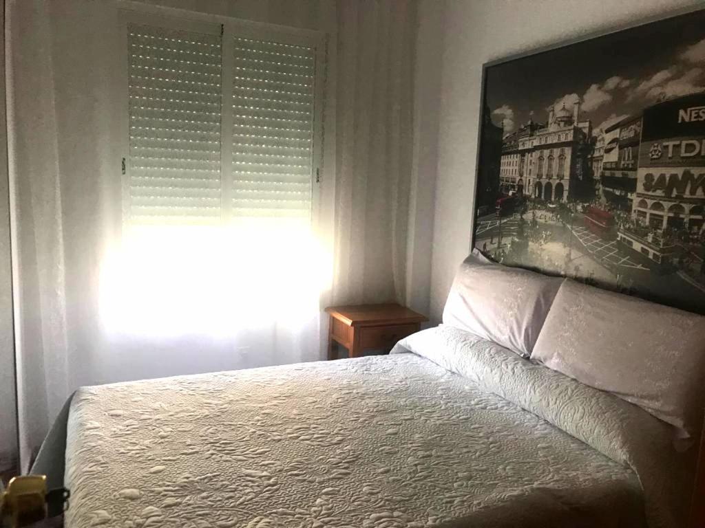 Costamar, Primera Linea De Playa, 3 Dormitorios, 2 Banos, Vistas Al Mar, Internet Wifi Y Garaje, Ideal Parejas Y Familias 贝纳尔马德纳 外观 照片